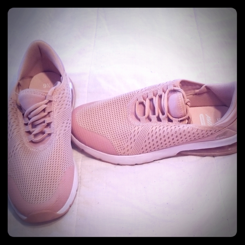 Pink tennis shoes
